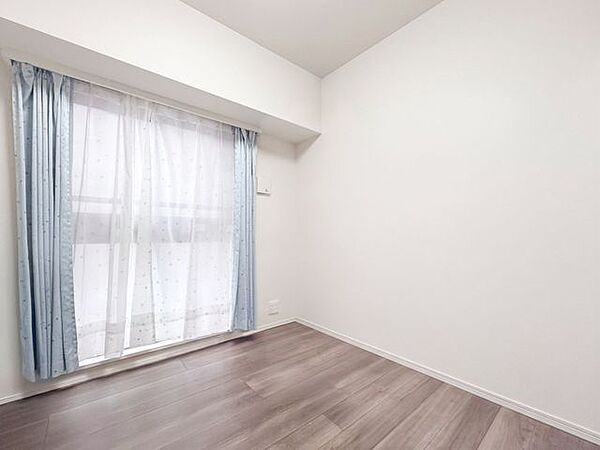3部屋すべての洋室に窓があり、採光を確保できる3LDK※CGで空室加工しているため実際と異なる可能性があります