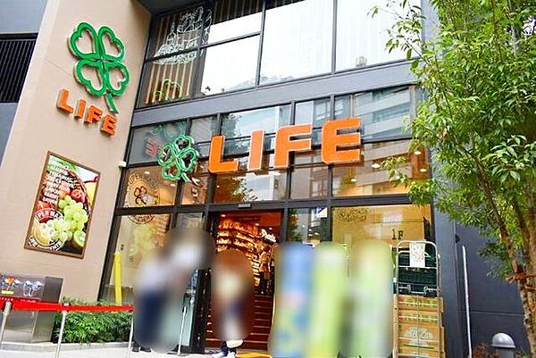 ライフ本郷三丁目駅前店 徒歩7分。徒歩5分 520m