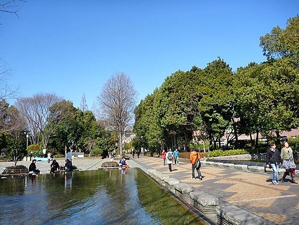 教育の森公園 徒歩17分。 1330m