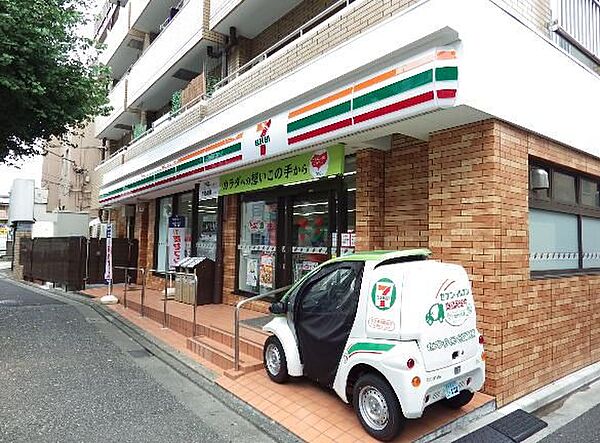 セブンイレブン文京植物園前店 徒歩2分 110m