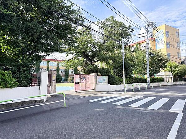 北区立田端小学校 徒歩7分 550m