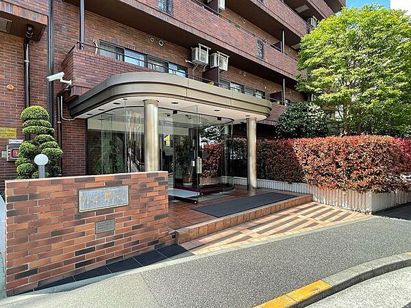 エントランスを拡大表示