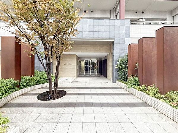 エントランスを拡大表示