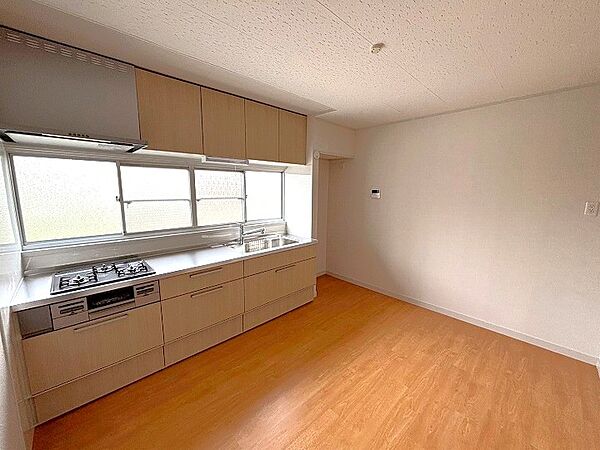 detached 宮城県柴田郡大河原町大谷字上谷前
地図を見る