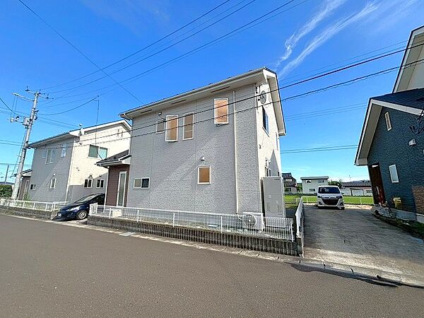 detached 宮城県亘理郡亘理町逢隈神宮寺
地図を見る