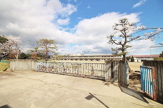 名取市立増田西小学校 徒歩16分。 1220m