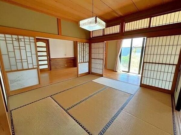和室　約8帖