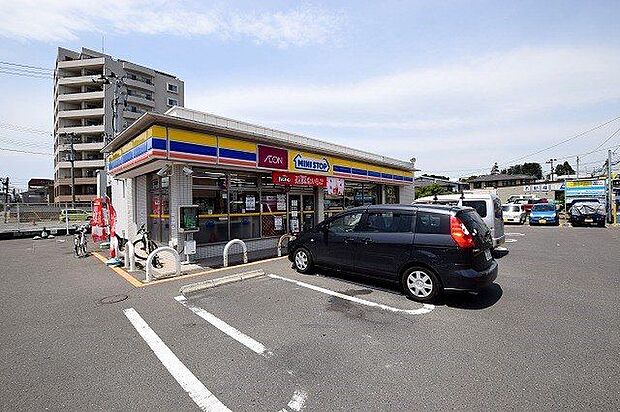 ミニストップ東仙台駅前店 徒歩8分。 630m