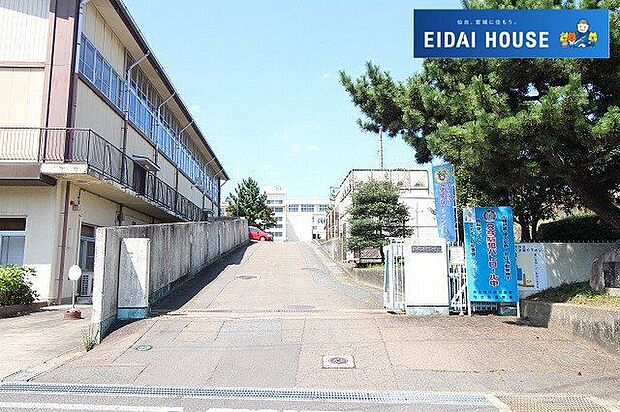 仙台市立愛宕中学校 徒歩16分。 1240m