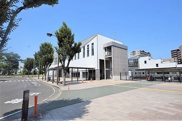 名取駅(JR東日本 東北本線) 徒歩17分。 1350m