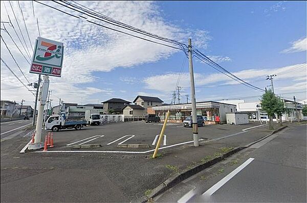 セブンイレブン名取西大手町店 徒歩12分。 930m