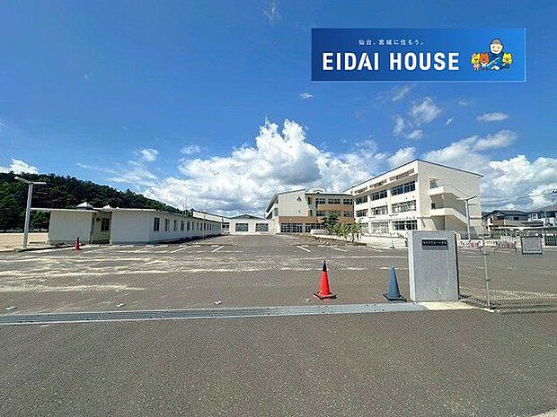 名取市立第一中学校 徒歩5分。 400m
