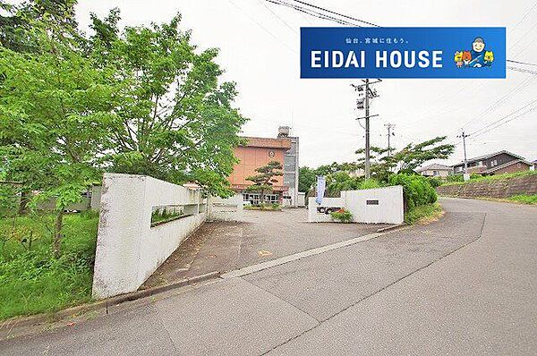 亘理町立吉田小学校 徒歩75分。 6000m