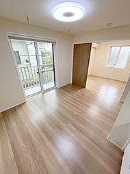 YKハウス 1階1LDKのリビング/ダイニング