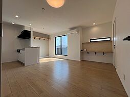 メゾフォルテ810　A棟 206 2階1LDKのリビング/ダイニング