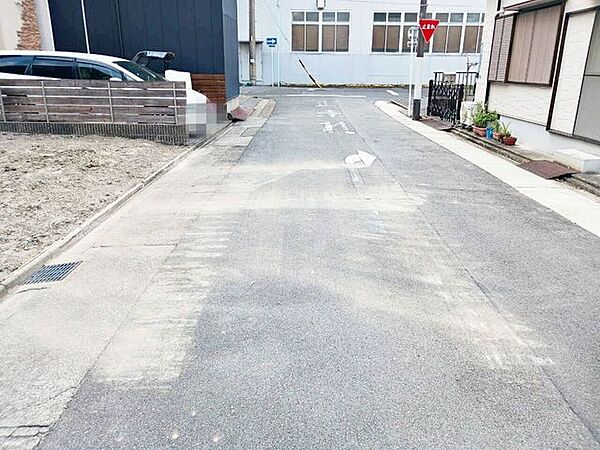 前面道路含む現地写真