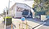 周辺：名古屋市立千種中学校■南側に東海病院、東と西に高層住宅、北側には矢田川堤防があり、閑静な教育環境にあります。 2668m