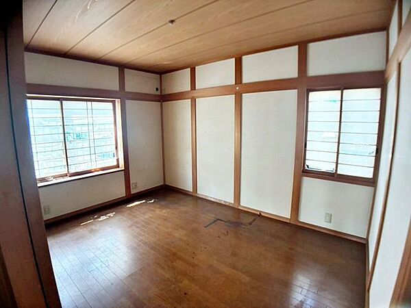 洋室を拡大表示