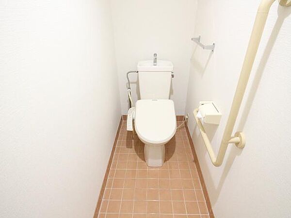 画像6:落ち着いたトイレです