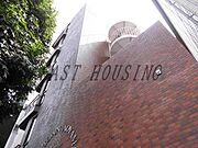 外苑前駅より徒歩5分 築46年9ヶ月 6階建の賃貸物件