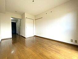 メゾンアリーナ 1階ワンルームのリビング/ダイニング