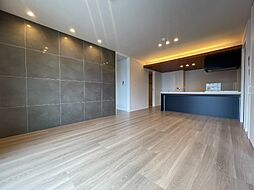 シャーメゾン春日町 2階2LDKのリビング/ダイニング