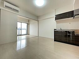 Ｐｏｌａｒｉｓ 7階1LDKのリビング/ダイニング