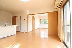 スクエアＫ 1階3LDKのリビング/ダイニング