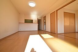 サウスウィング 3階2LDKのリビング/ダイニング