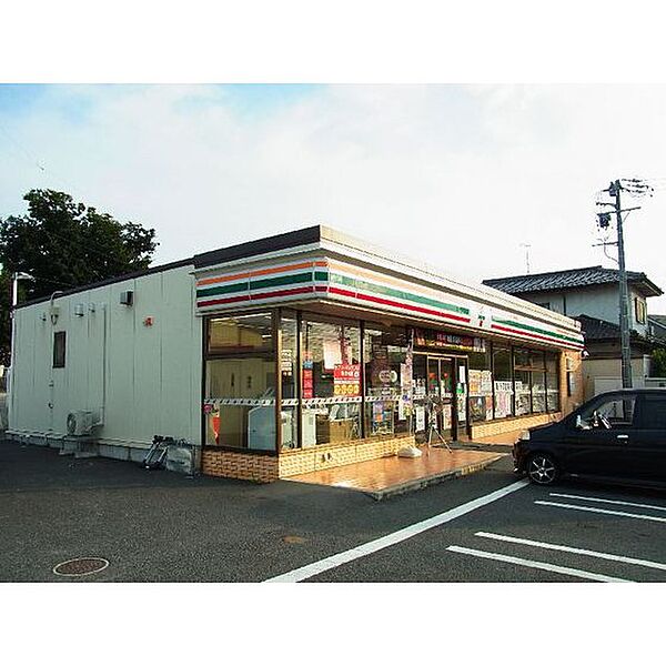 画像27:コンビニ「セブンイレブン須坂新町店まで816ｍ」