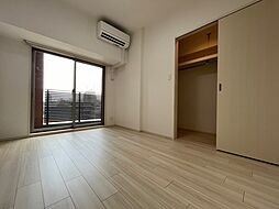 プレジオ新大阪EURO 301 3階1LDKのリビング/ダイニング