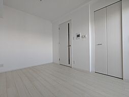 エスリードレジデンス梅田グランゲート 312 3階1Kのリビング/ダイニング