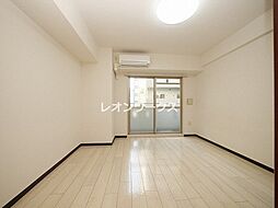 インベスト北梅田 304 3階1Kのリビング/ダイニング