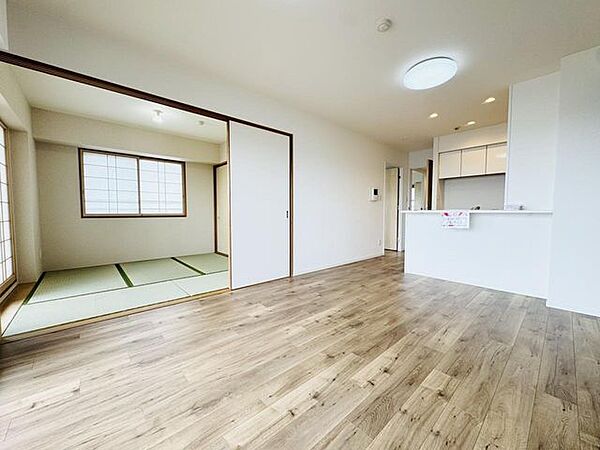 apartment 埼玉県草加市旭町４丁目
地図を見る