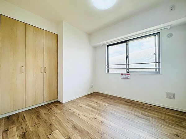 apartment 埼玉県草加市旭町４丁目
地図を見る