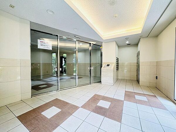apartment 埼玉県草加市旭町４丁目
地図を見る