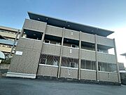 亀山駅より徒歩5分 3階 築16年2ヶ月の賃貸物件