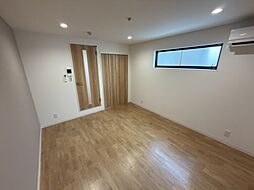 アプローズ加古川 4階1LDKのリビング/ダイニング