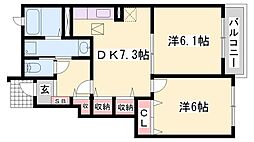 ヴィラ・カルティベート 1階