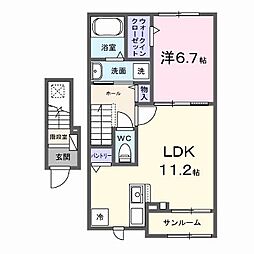 グラムス　レビン 2階
