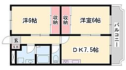 アドニス 3階