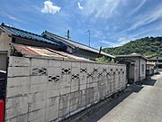 余部駅よりバス9分 徒歩3分 1階 築61年2ヶ月の賃貸物件