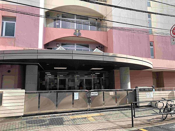文京区立本郷小学校まで（319m）
