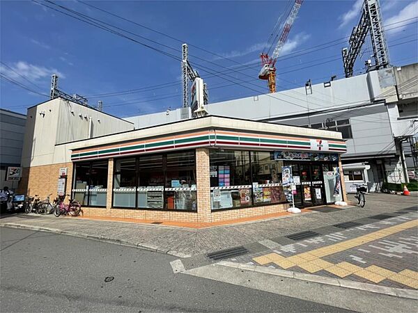 画像19:セブンイレブン 枚方市駅東口店（521m）