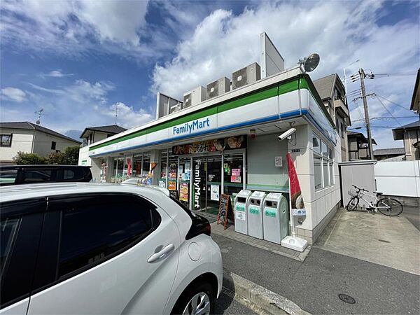 画像18:ファミリーマート 交野私部店（507m）