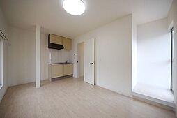 Belle-Vue　Le Chien　I 201 2階1LDKのリビング/ダイニング