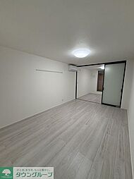 東武大師線 大師前駅 徒歩4分の賃貸アパート 1階1LDKのリビング/ダイニング