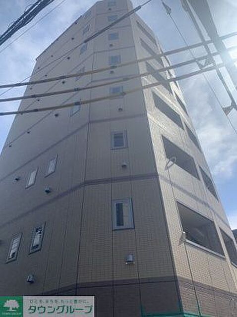 3 / 9