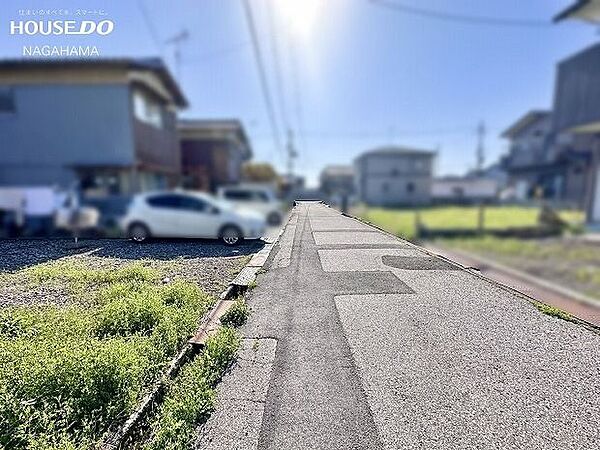 前面道路含む現地写真