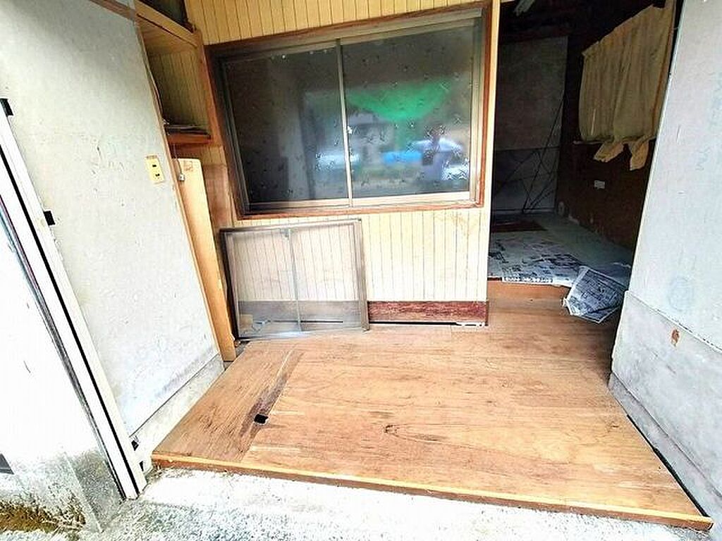 detached 滋賀県長浜市西浅井町余